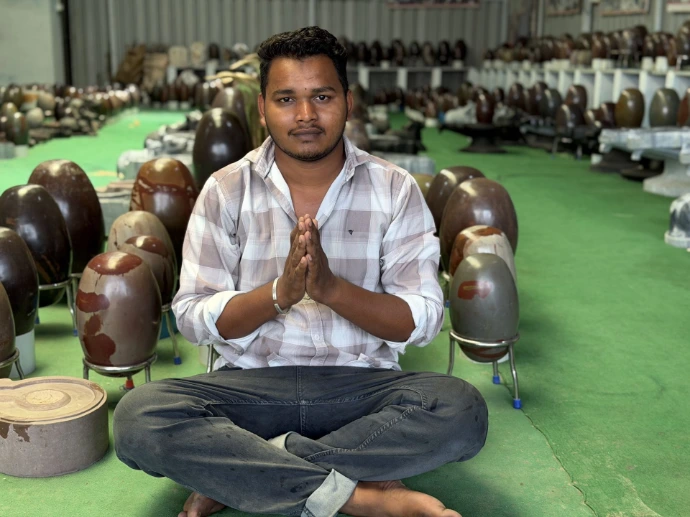 pankaj narmada shivlingam owner image
