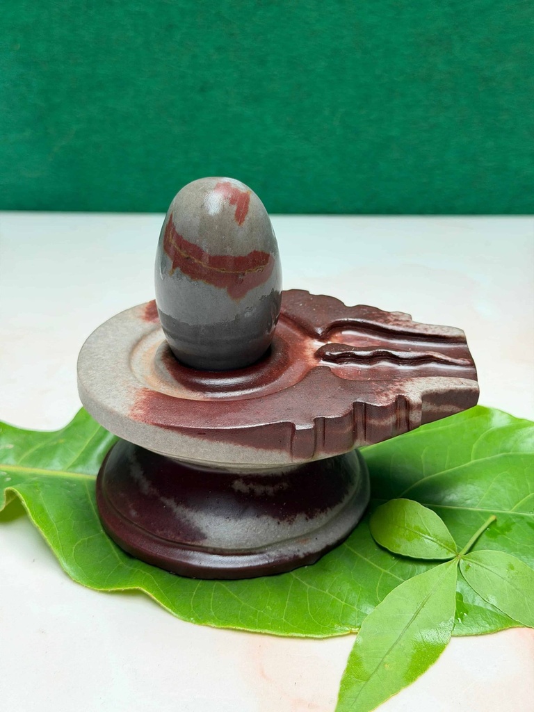 Green Neelkanth tilakdhari narmadeshwar shivling with narmada stone jaladhari with ashok sundari design