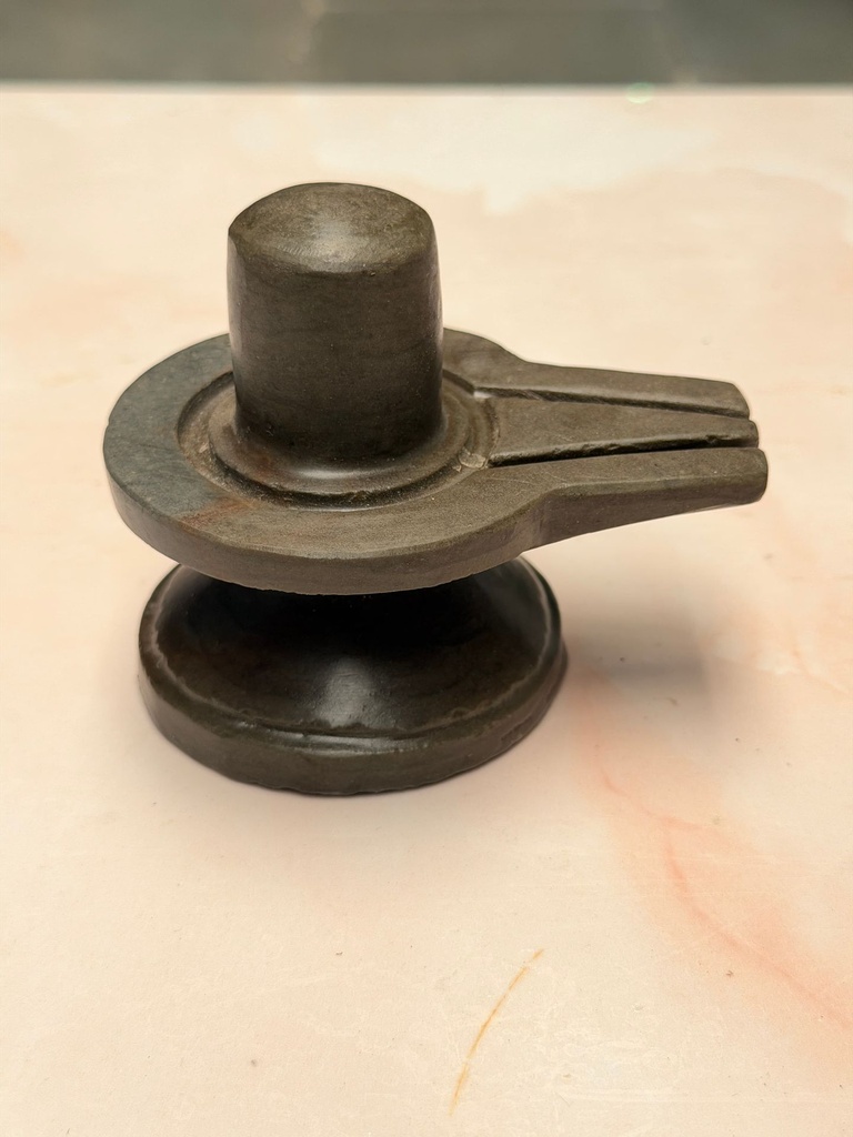 Neelkanth Akhand Narmadeshwar Shivling 2 Inches Size || Made In Single Narmada stone
